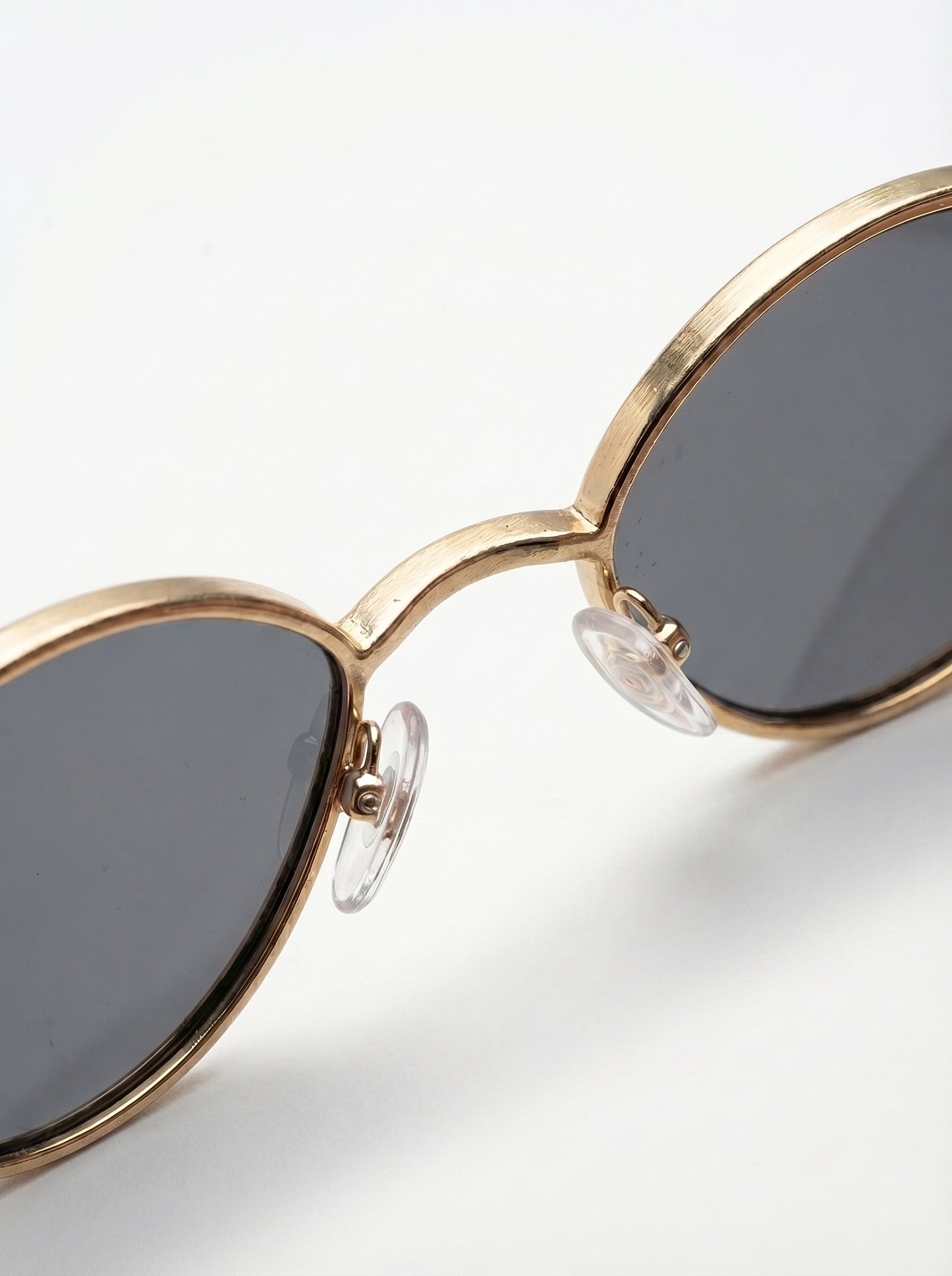 Caurelle | Retro Small-Frame Shades for Women