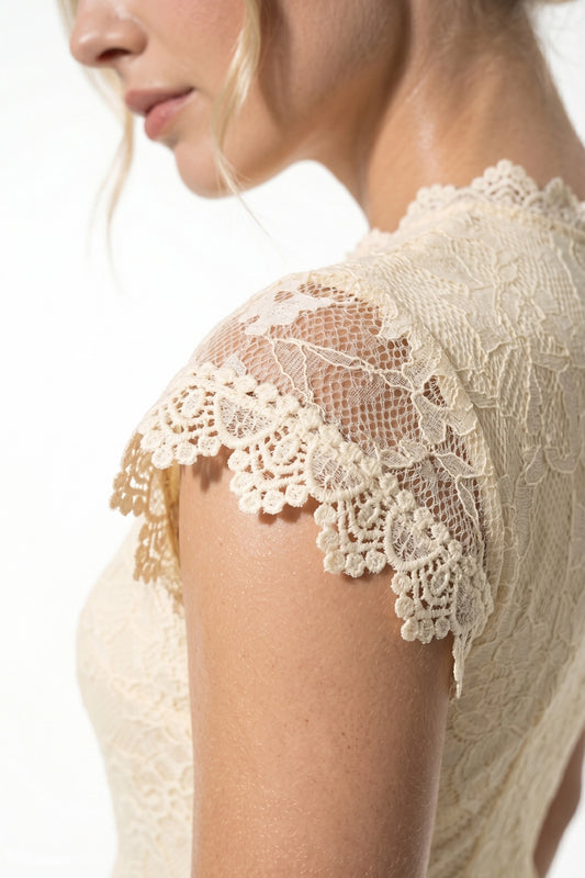 Caurelle | Elegant Summer Pleated Lace Maxi Dress