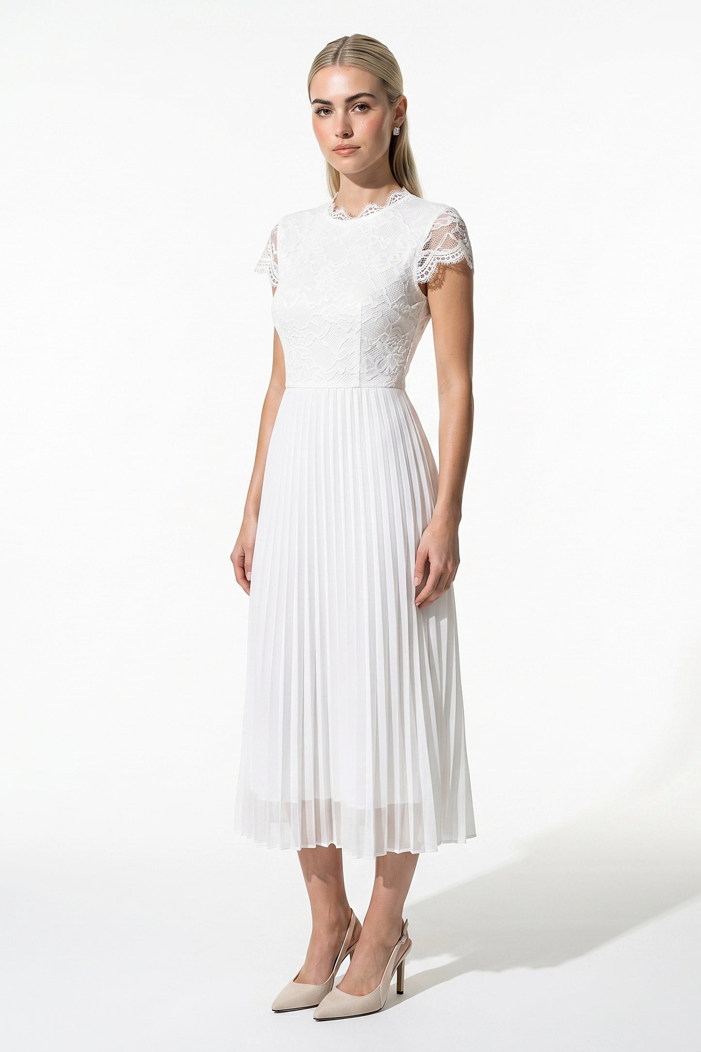 Caurelle | Elegant Summer Pleated Lace Maxi Dress