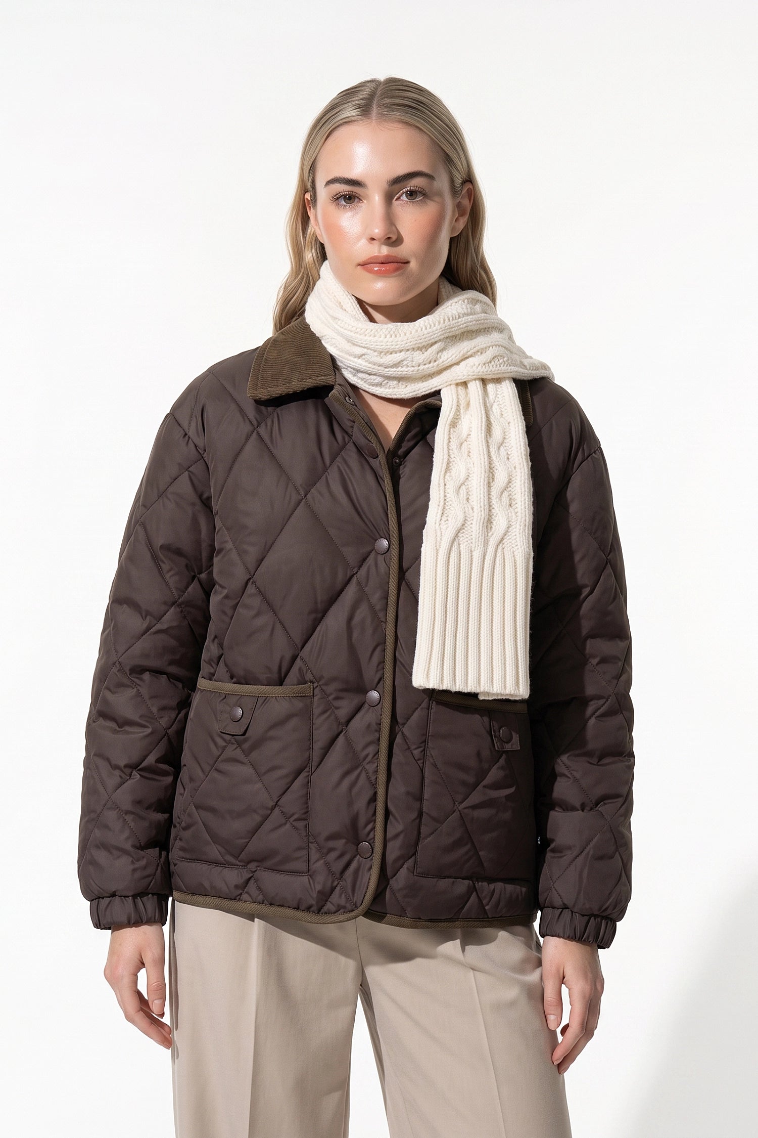Women's Diamond Quilted Puffer Jacket with Corduroy Collar