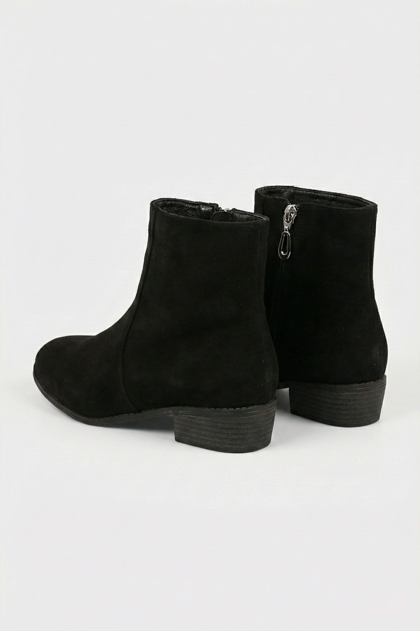 Caurelle | Women’s Minimal Black Ankle Boots