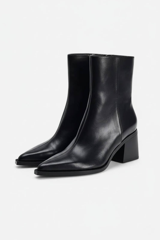 Caurelle | Women’s Pointed-Toe Side-Zip Ankle Boots – Timeless Elegance