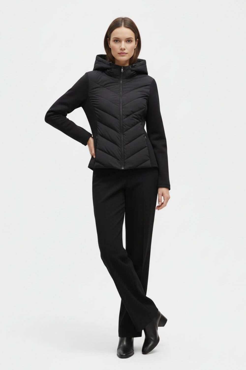 Caurelle | Women’s Hooded Puffer Jacket – Timeless Warmth for the Cold Season