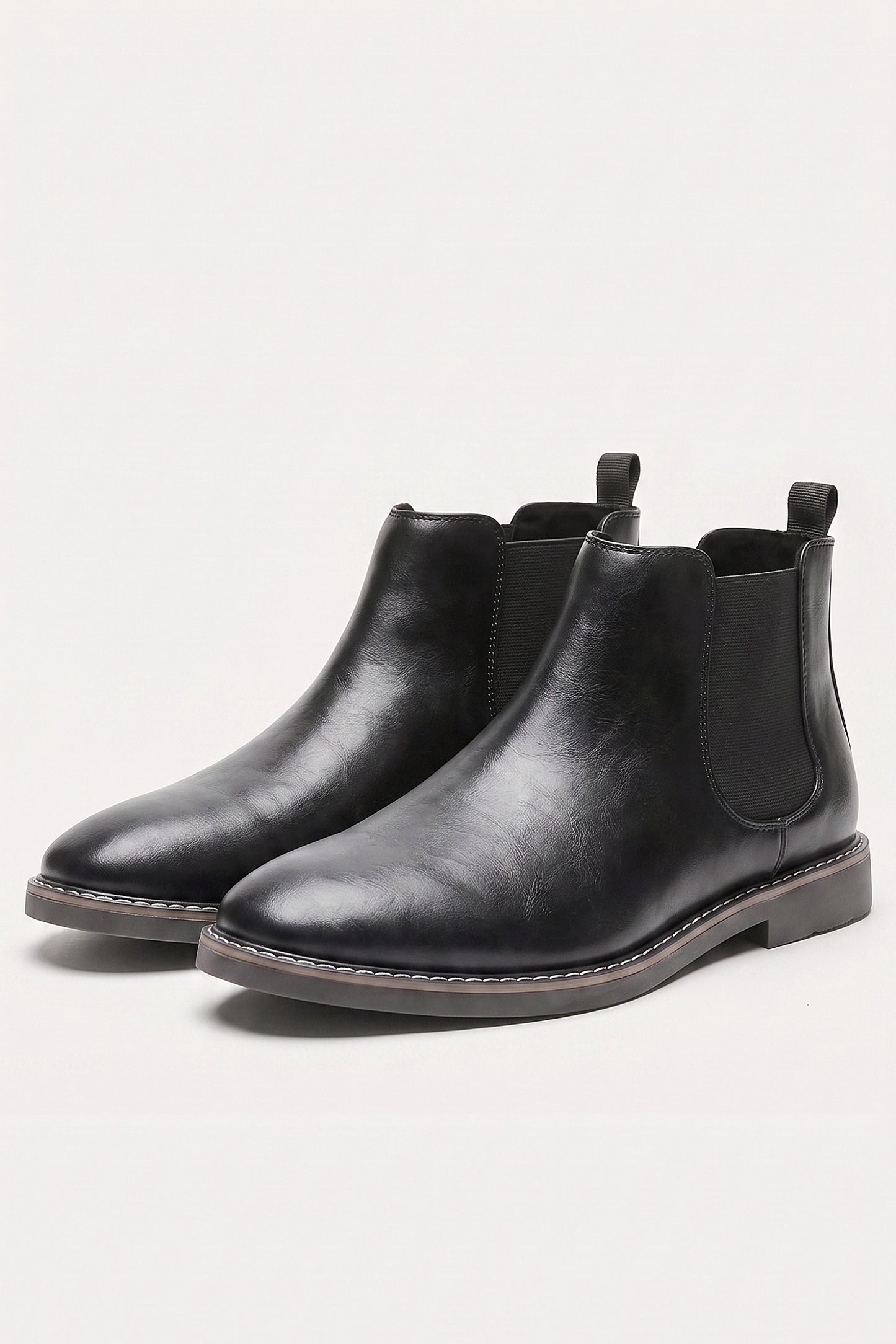Men's Classic Leather Chelsea Boots