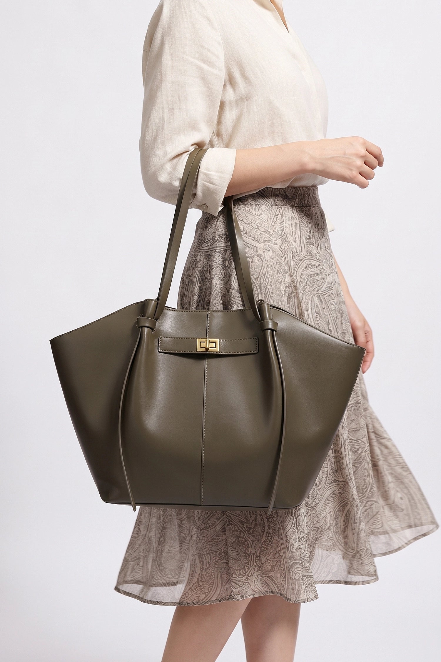 Women's Spacious Leather Shoulder Tote Bag