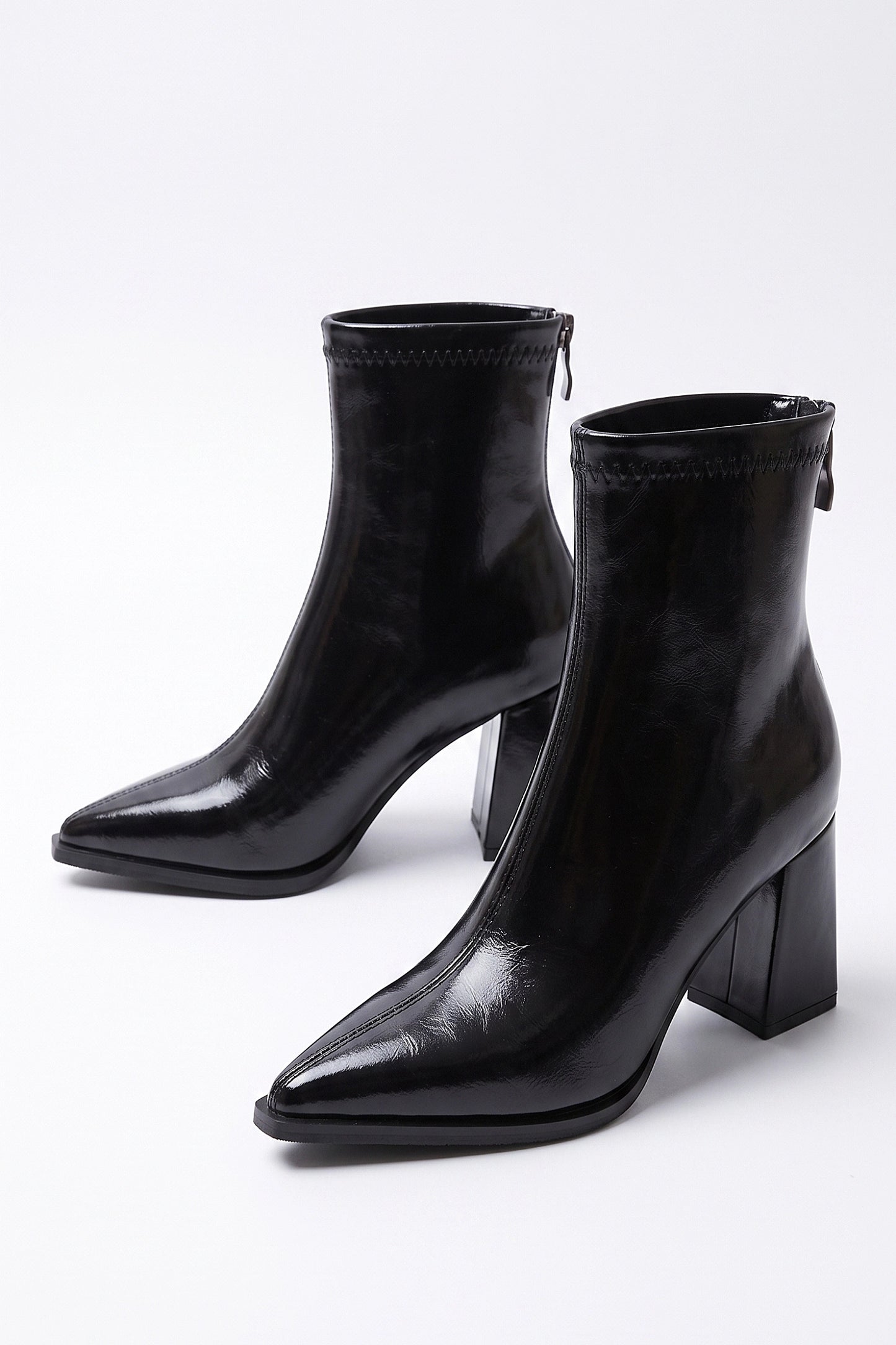 Women's Pointed Ankle Boots with Block Heel