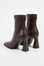 Women's Stylish Leather Ankle Boots Pointed Toe with Flared Block Heel