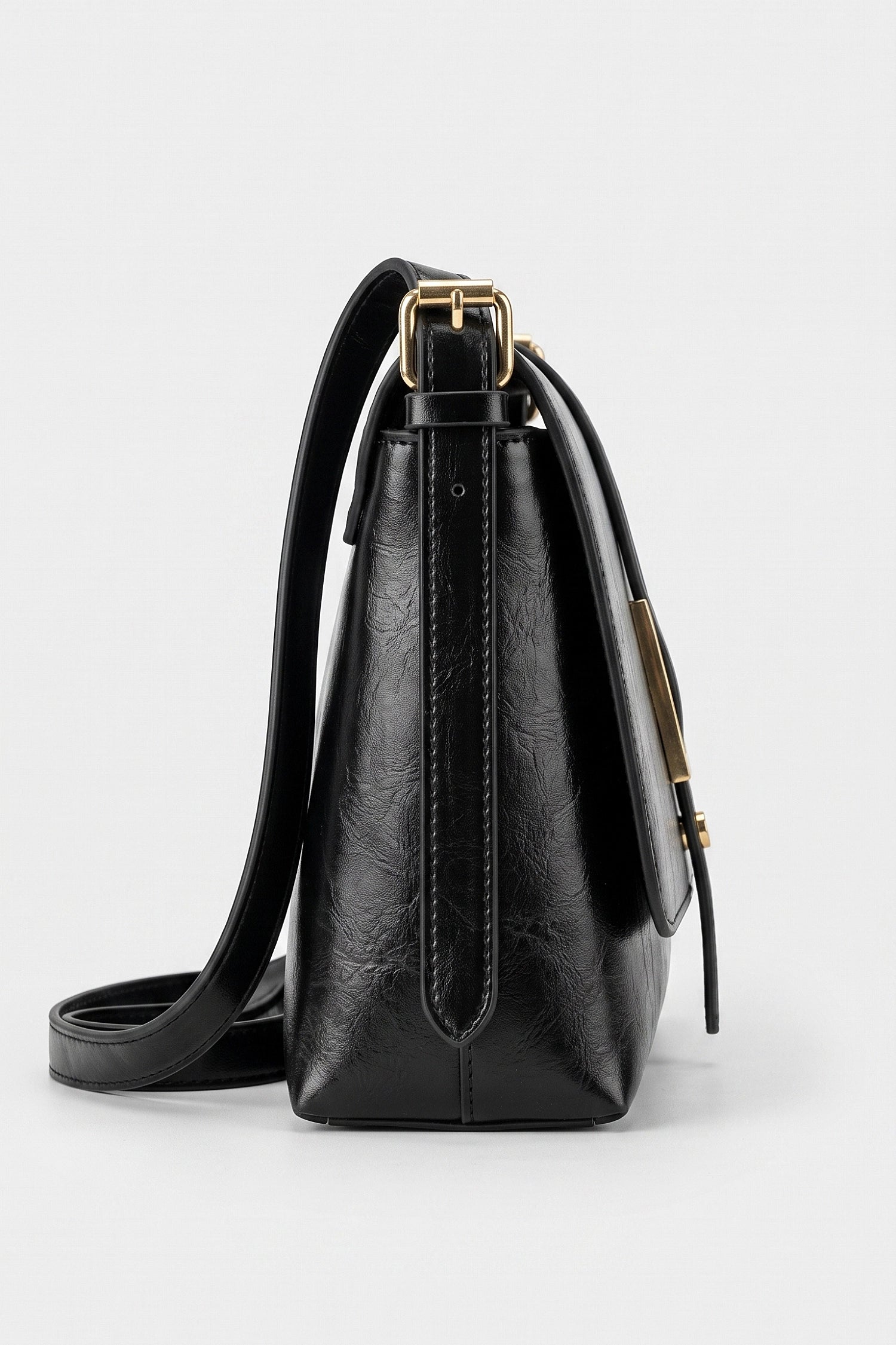 Women's Classic Flap Shoulder Bag