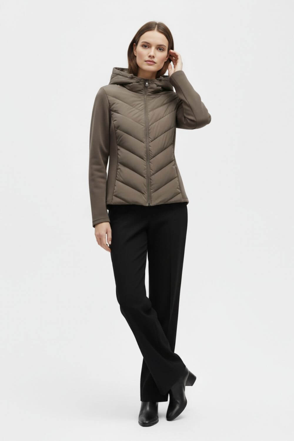 Caurelle | Women’s Hooded Puffer Jacket – Timeless Warmth for the Cold Season