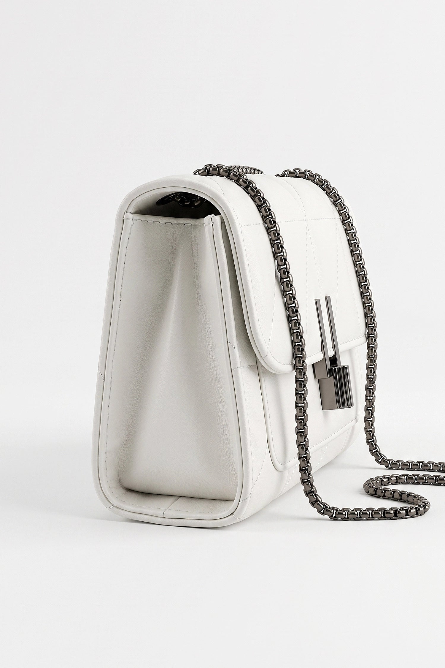 Women's Lightweight Quilted Chain Crossbody Shoulder Bag