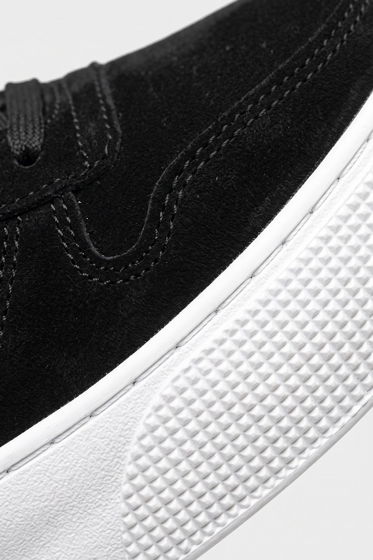 Men’s Comfortable Black Suede Trainers Textured White Sole