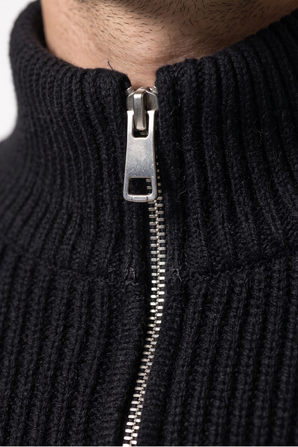 Men’s Winter Warm Textured Knitted Cardigan Stand Collar Full Zip