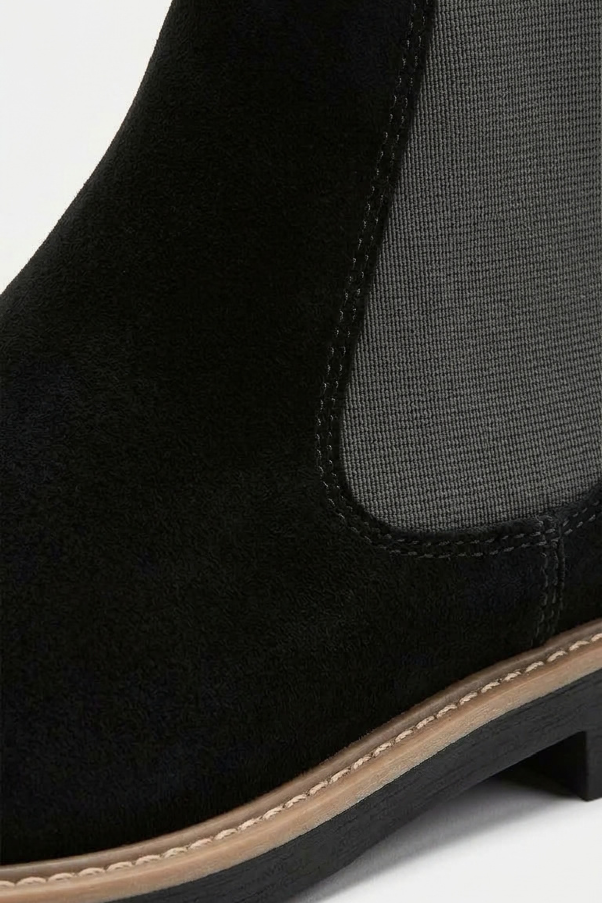 Men's Comfortable Suede Chelsea Ankle Boots with Low Heel