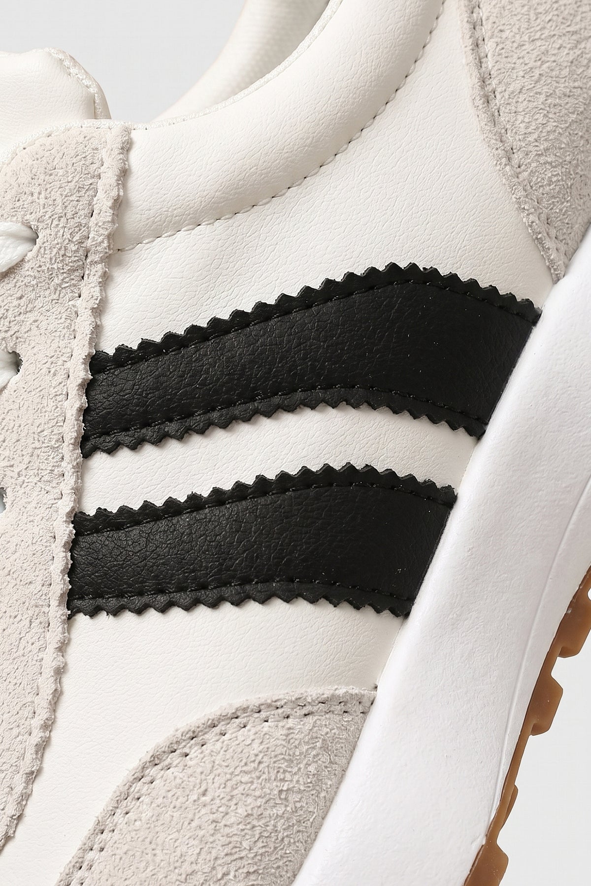 Women’s Casual Platform Retro Suede Trainers