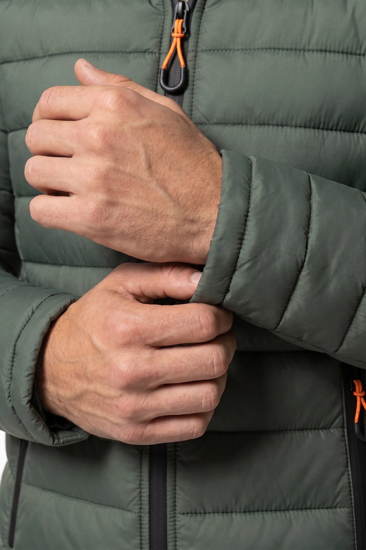 Men’s Winter Warm Hooded Puffer Jacket with Full Zip and Zip Pockets