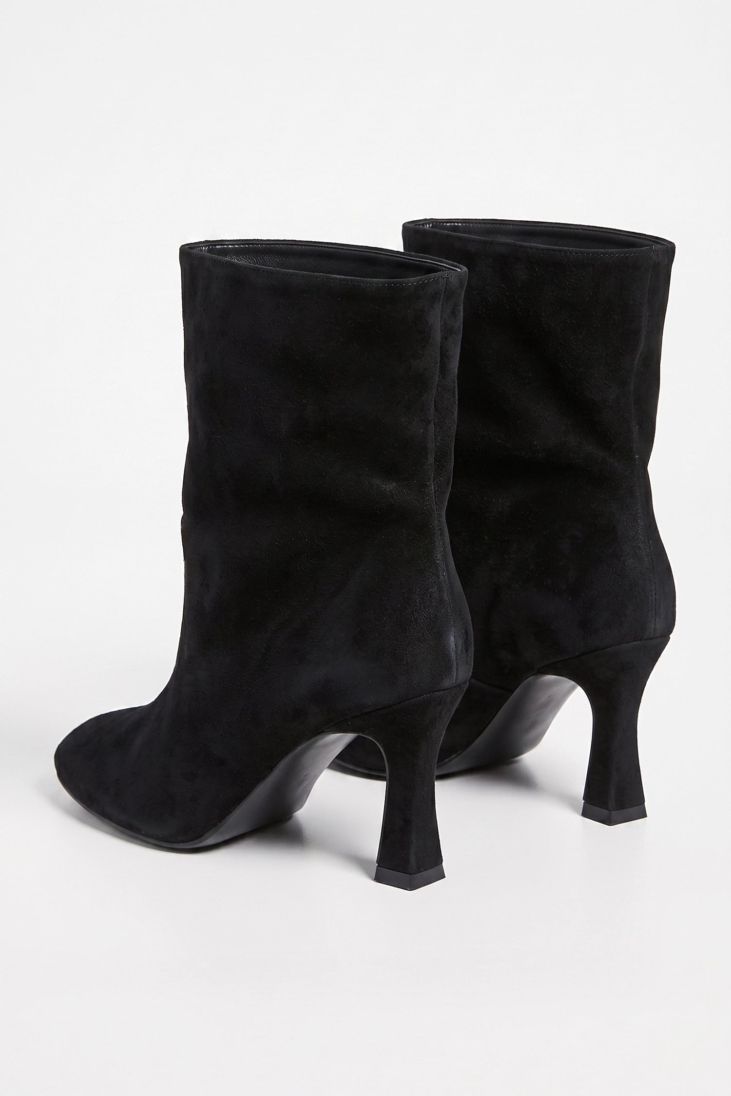 Women's Winter Versatile Slip On Round Toe Suede Ankle Boots