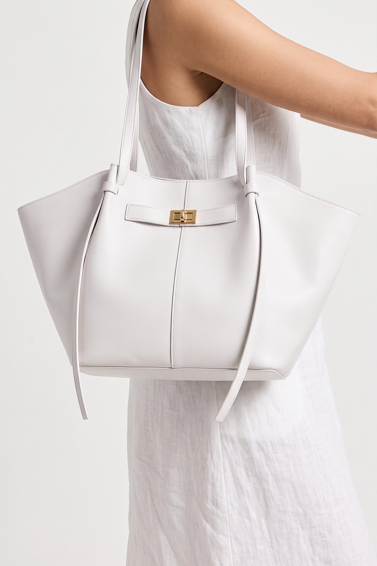 Women's Spacious Leather Shoulder Tote Bag