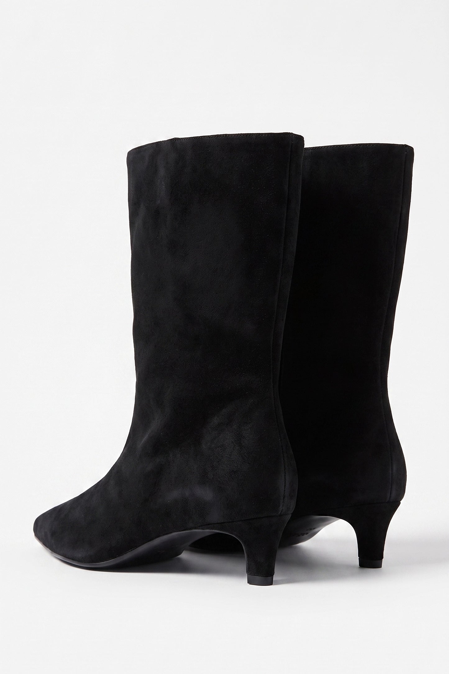 Women's Winter Pointed Toe Low Heel Suede Ankle Boots