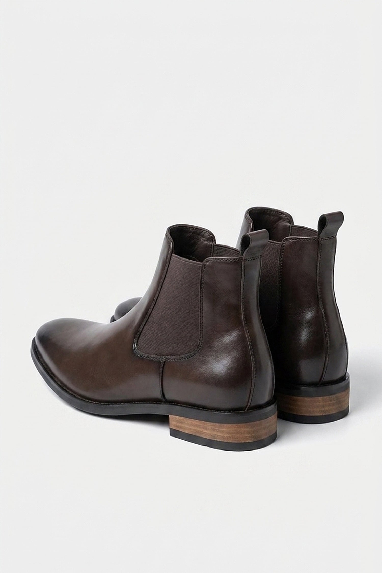 Men’s Winter Easy Wear Chelsea Boots with Polished Finish