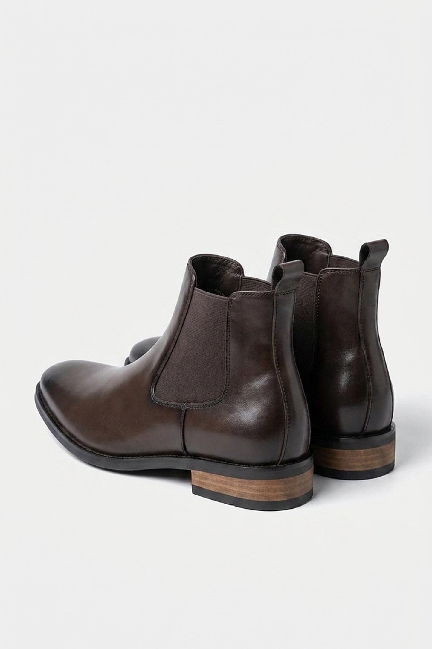 Men’s Winter Easy Wear Chelsea Boots with Polished Finish