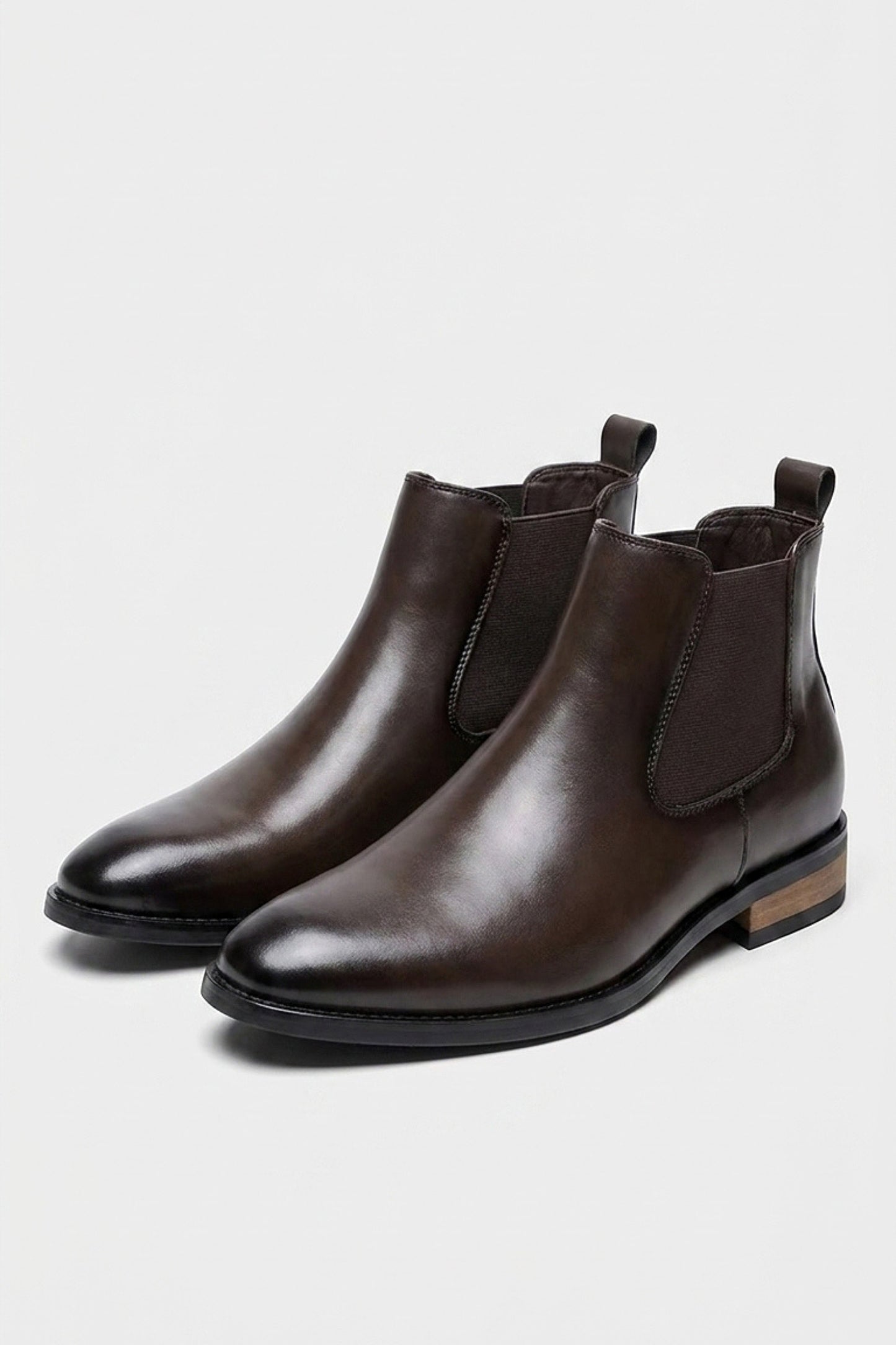 Men’s Winter Easy Wear Chelsea Boots with Polished Finish