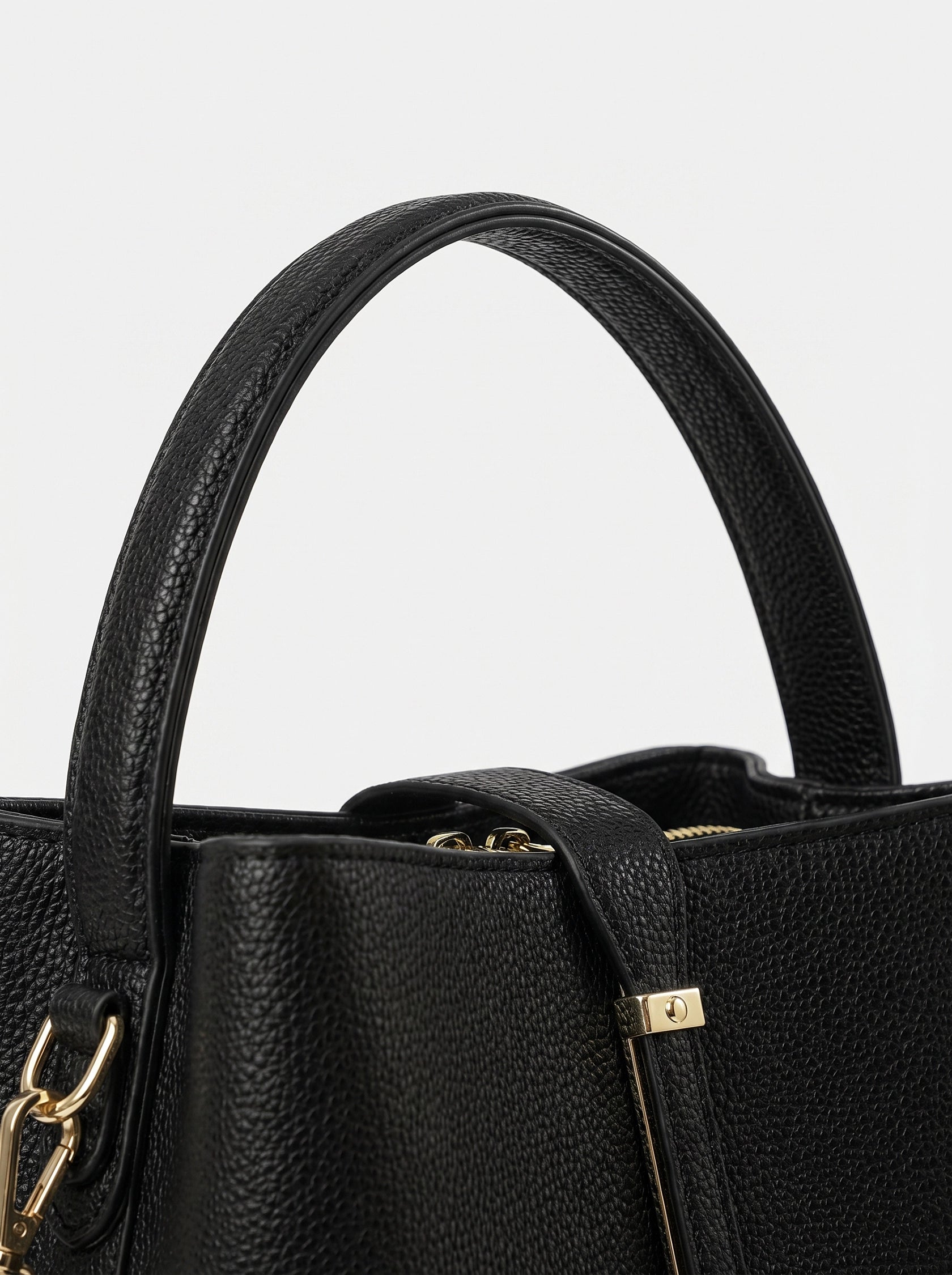Caurelle | Women’s Glossy Bucket Handbag