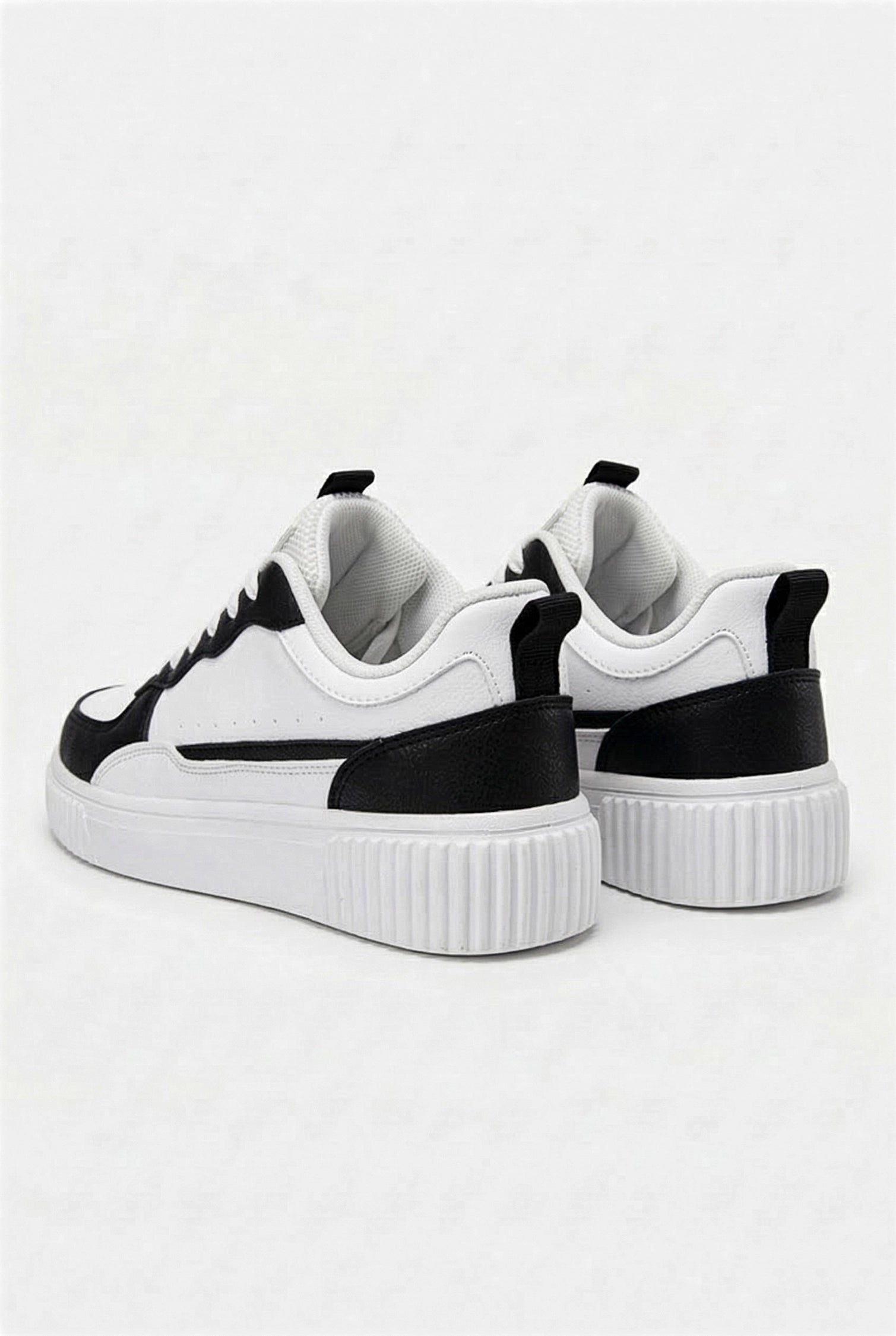 Caurelle | Men's White Trainers