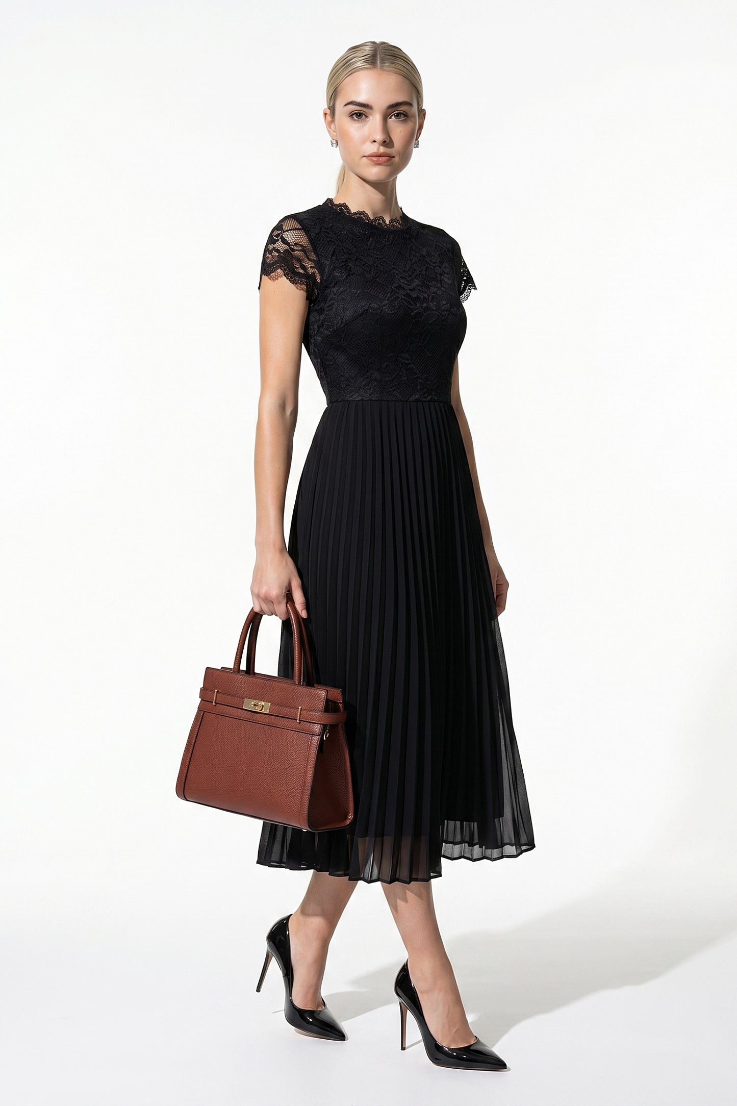 Caurelle | Elegant Summer Pleated Lace Maxi Dress