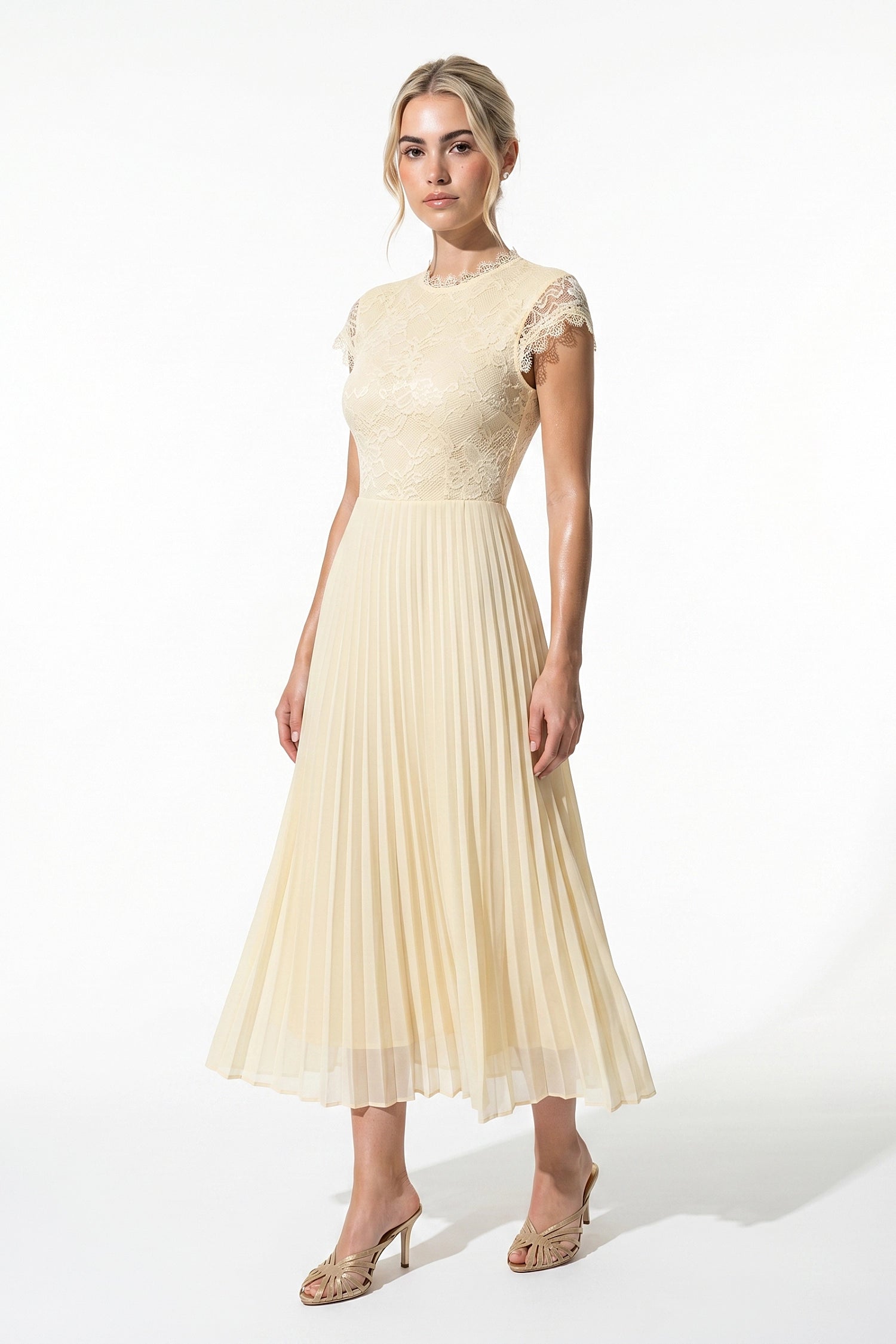 Caurelle | Elegant Summer Pleated Lace Maxi Dress