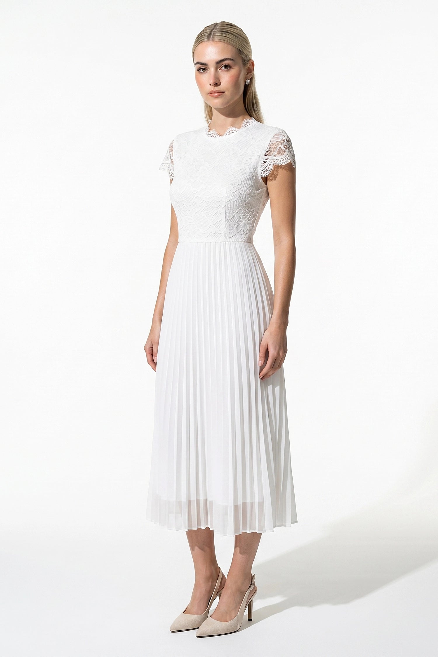 Caurelle | Elegant Summer Pleated Lace Maxi Dress