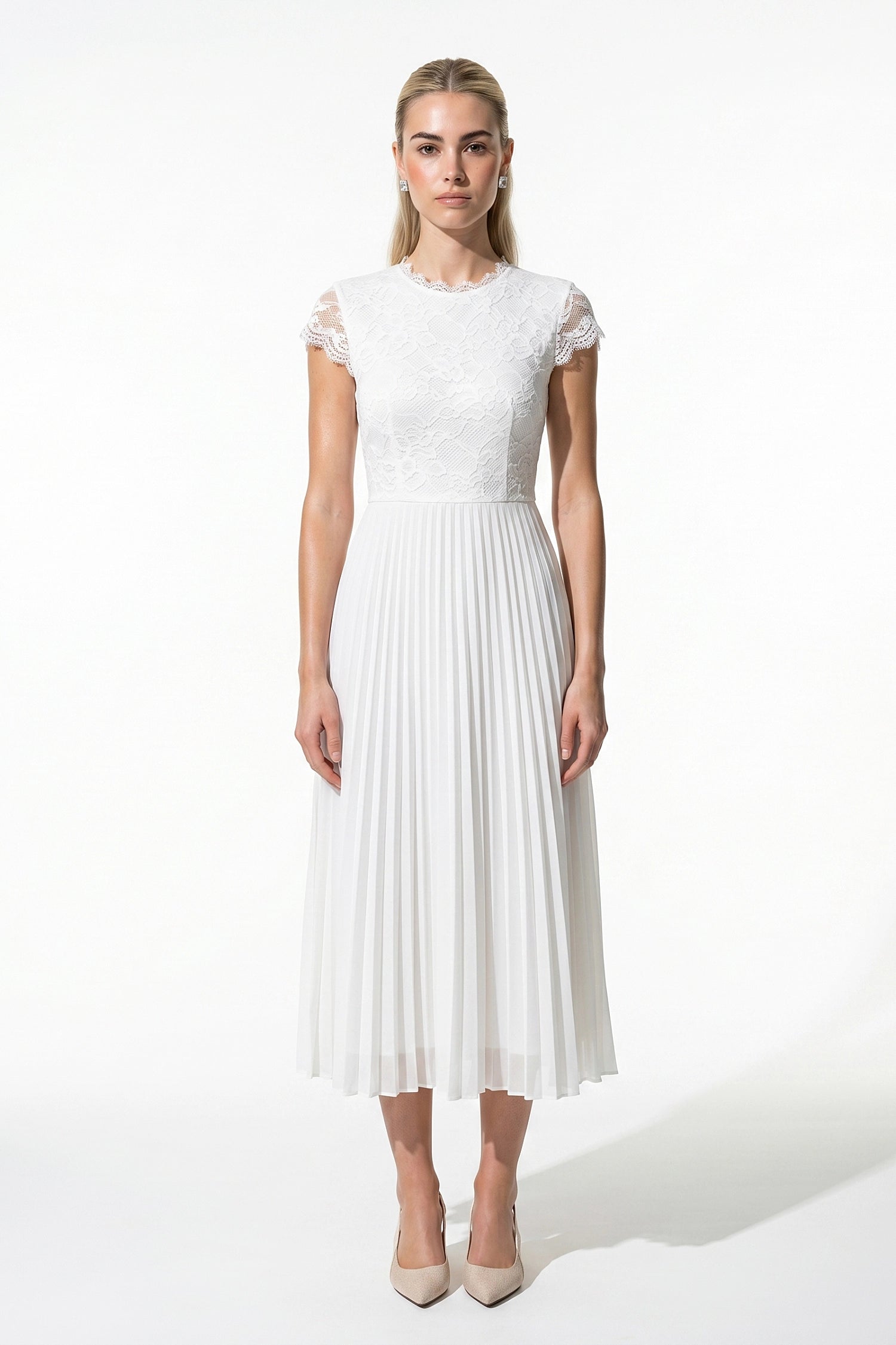 Caurelle | Elegant Summer Pleated Lace Maxi Dress