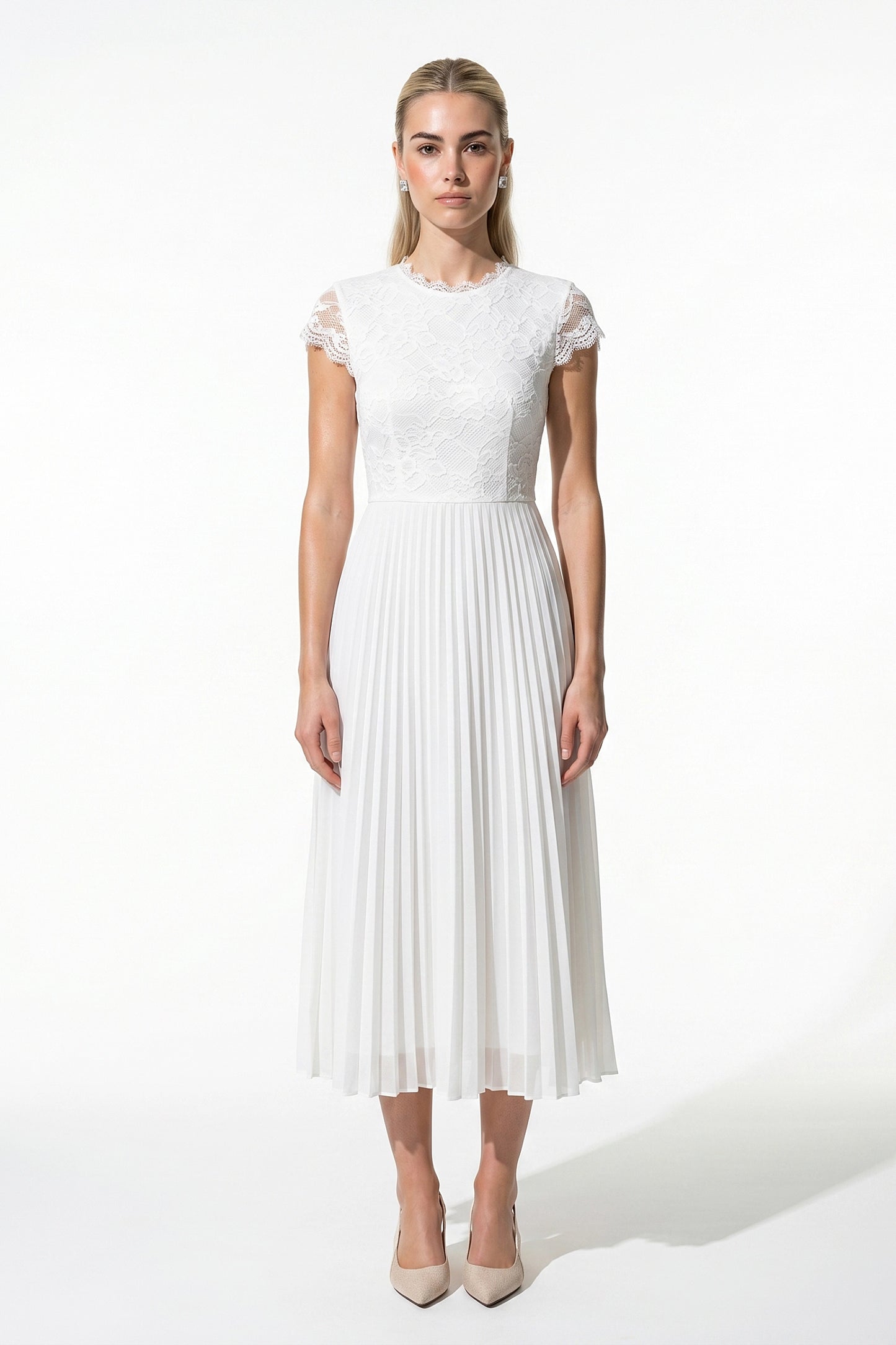 Caurelle | Elegant Summer Pleated Lace Maxi Dress