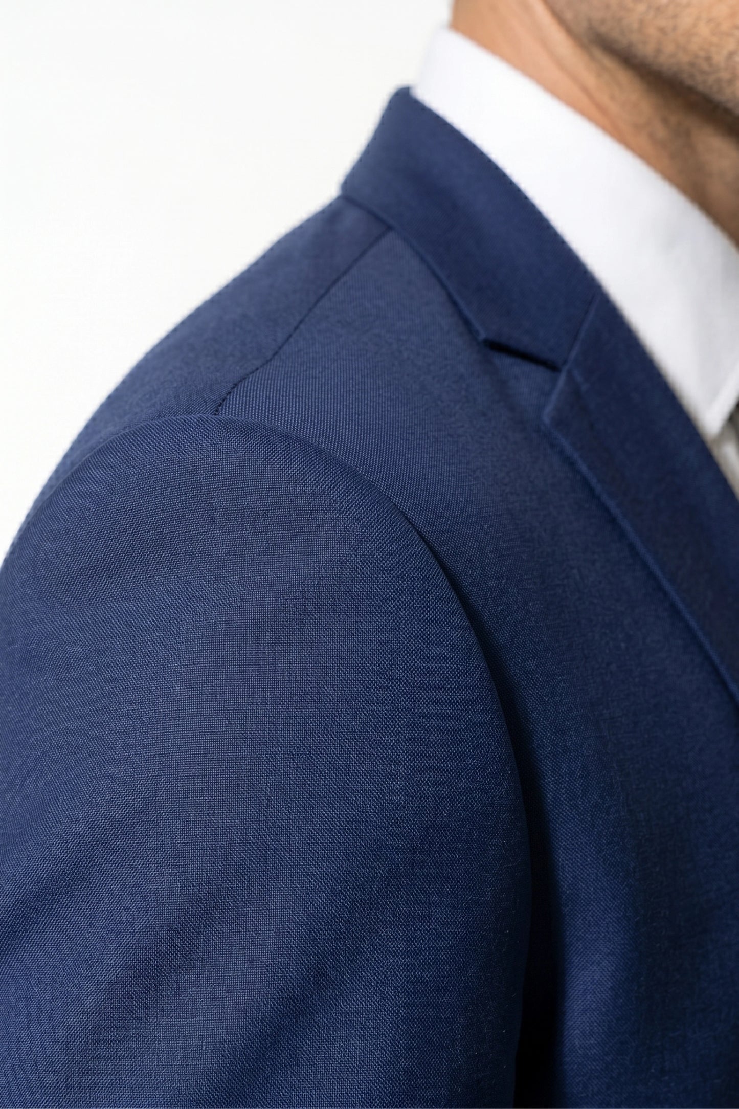 Men's Slim Fit Three Piece Suit with Single-Breasted Waistcoat