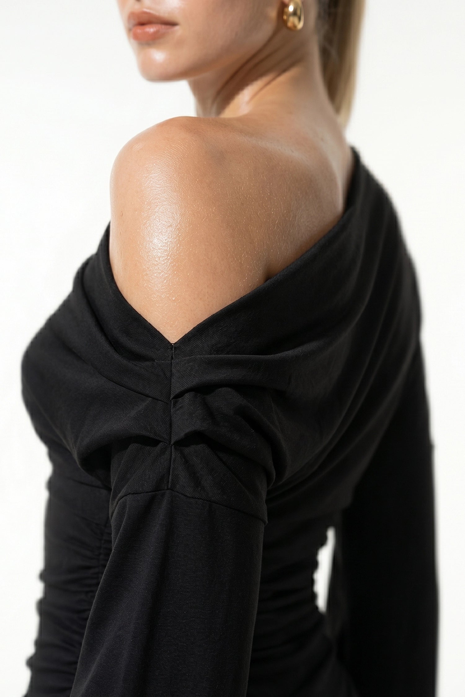 Caurelle | Women’s Asymmetric Neck Mini Dress