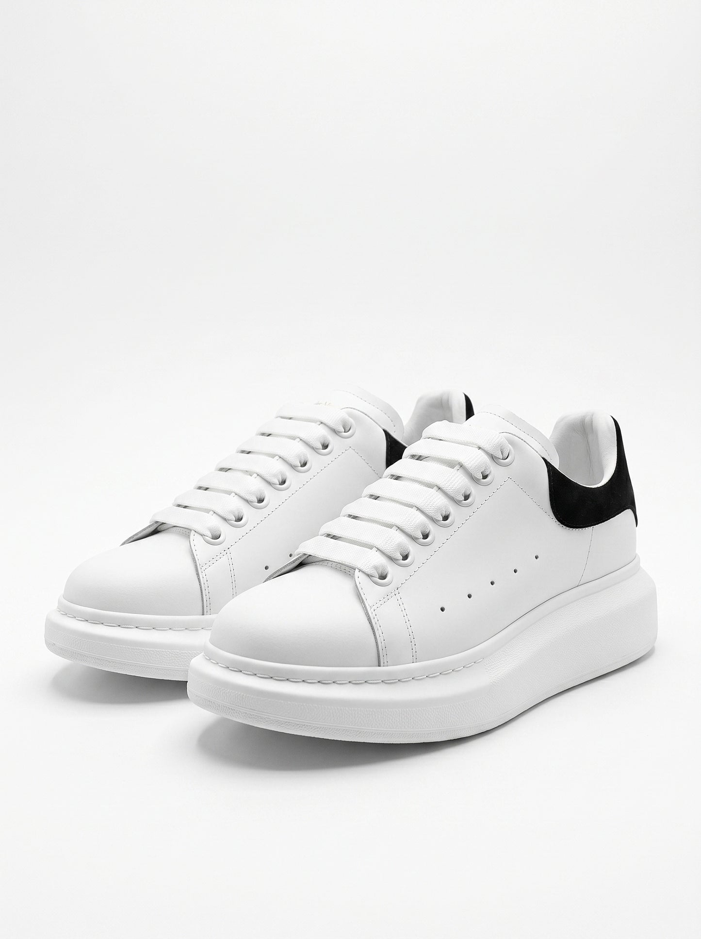 Caurelle | Men’s Minimalist White Trainers