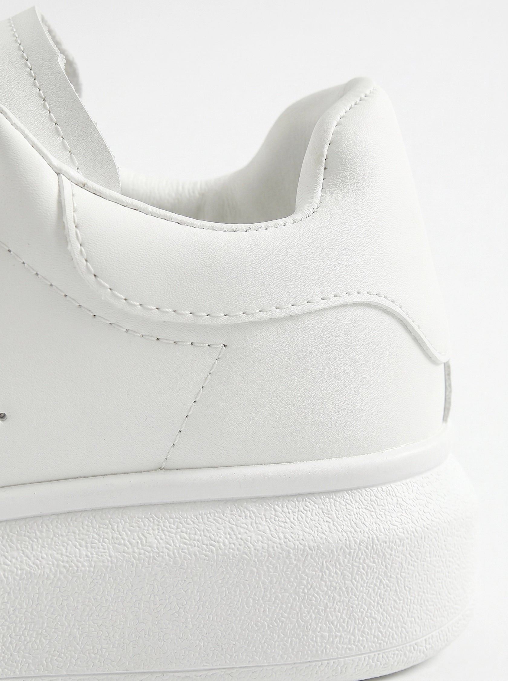 Caurelle | Men’s Minimalist White Trainers
