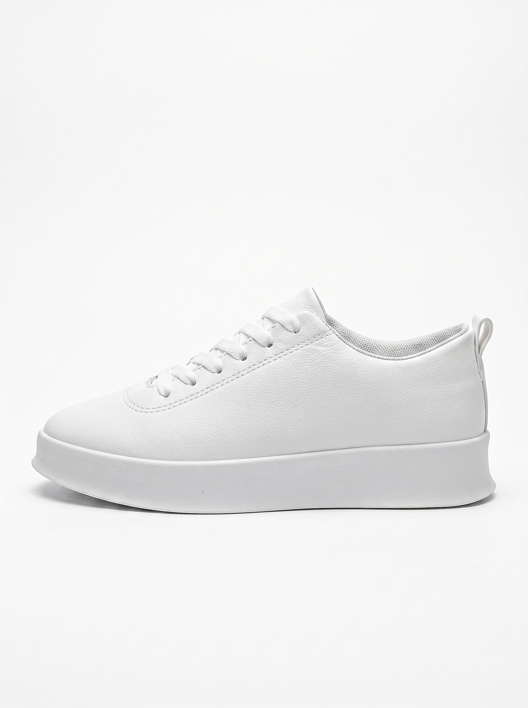 Caurelle | Men’s Slip-On White Trainers