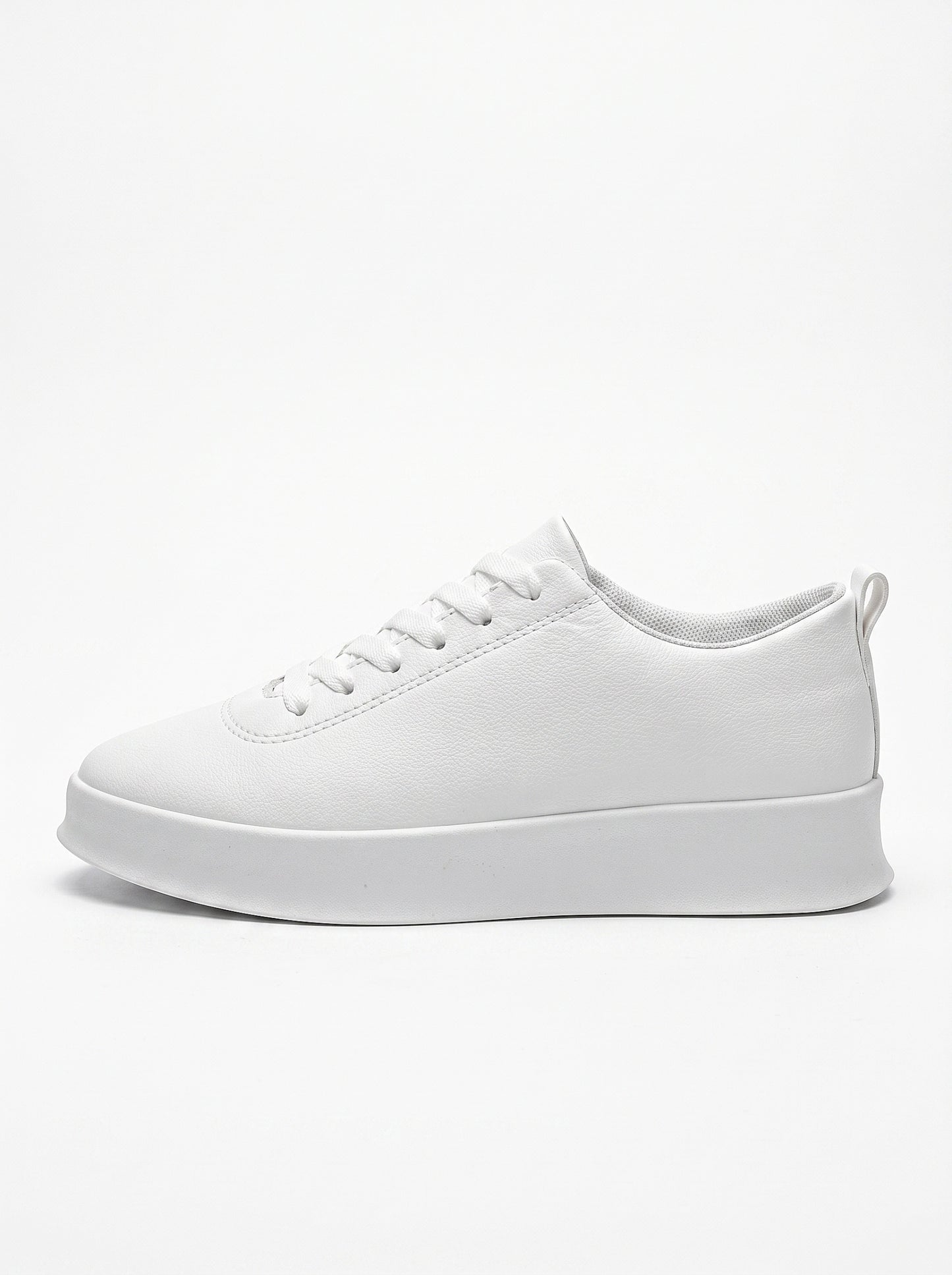 Caurelle | Men’s Slip-On White Trainers