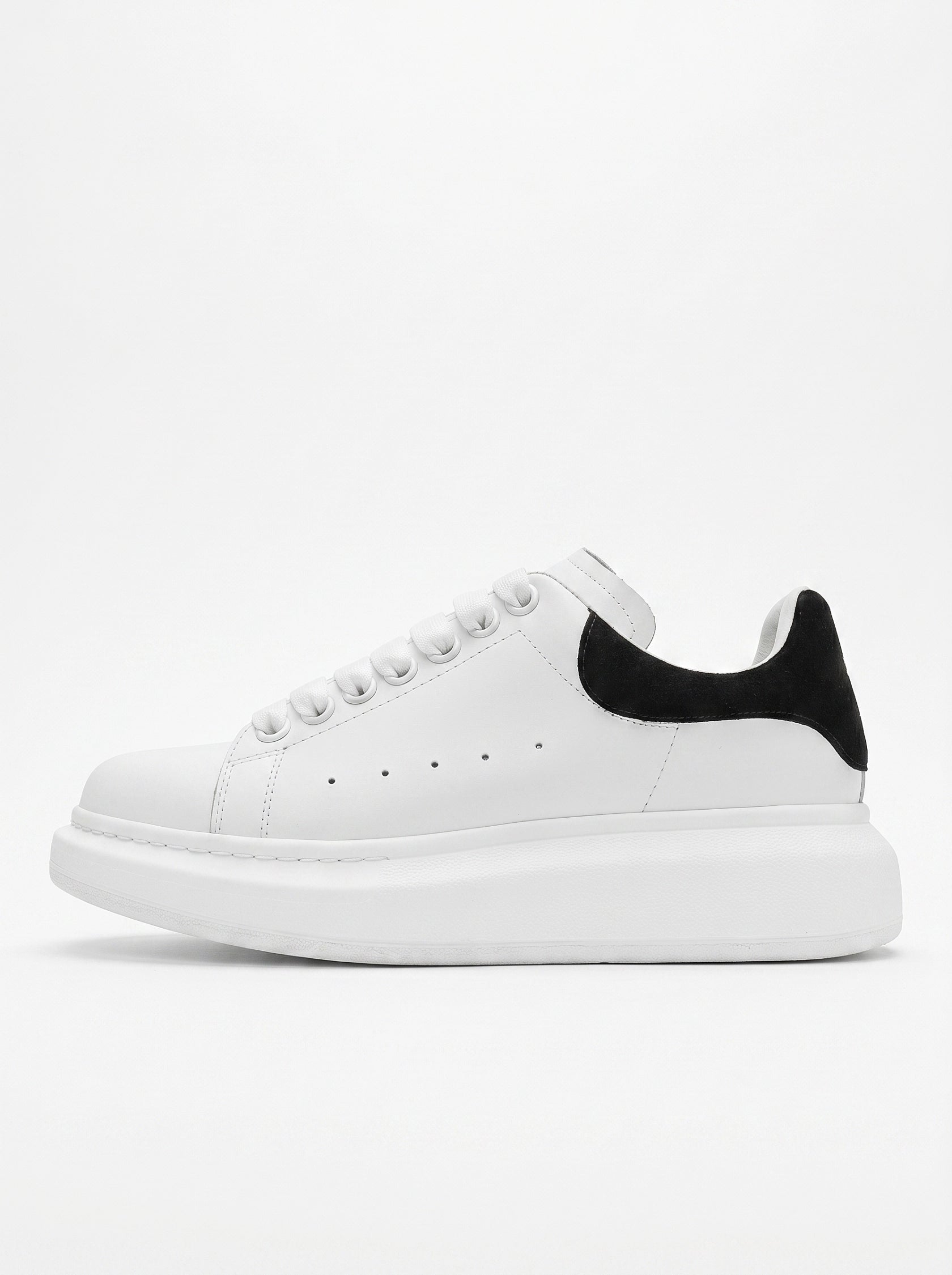 Caurelle | Men’s Minimalist White Trainers