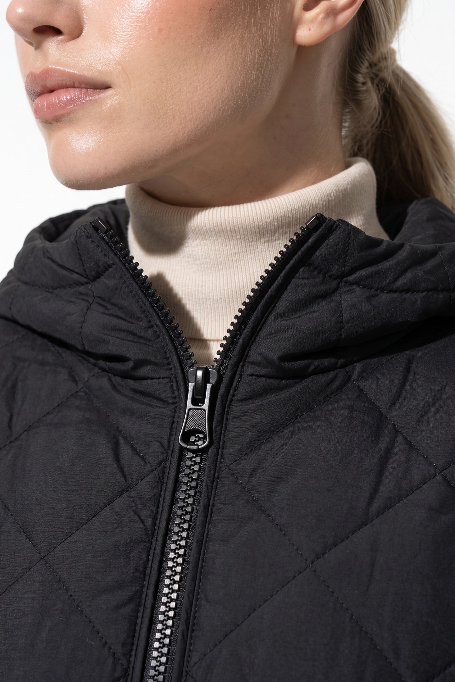 Women's Winter Warm Long Diamond Quilted Hooded Puffer Coat