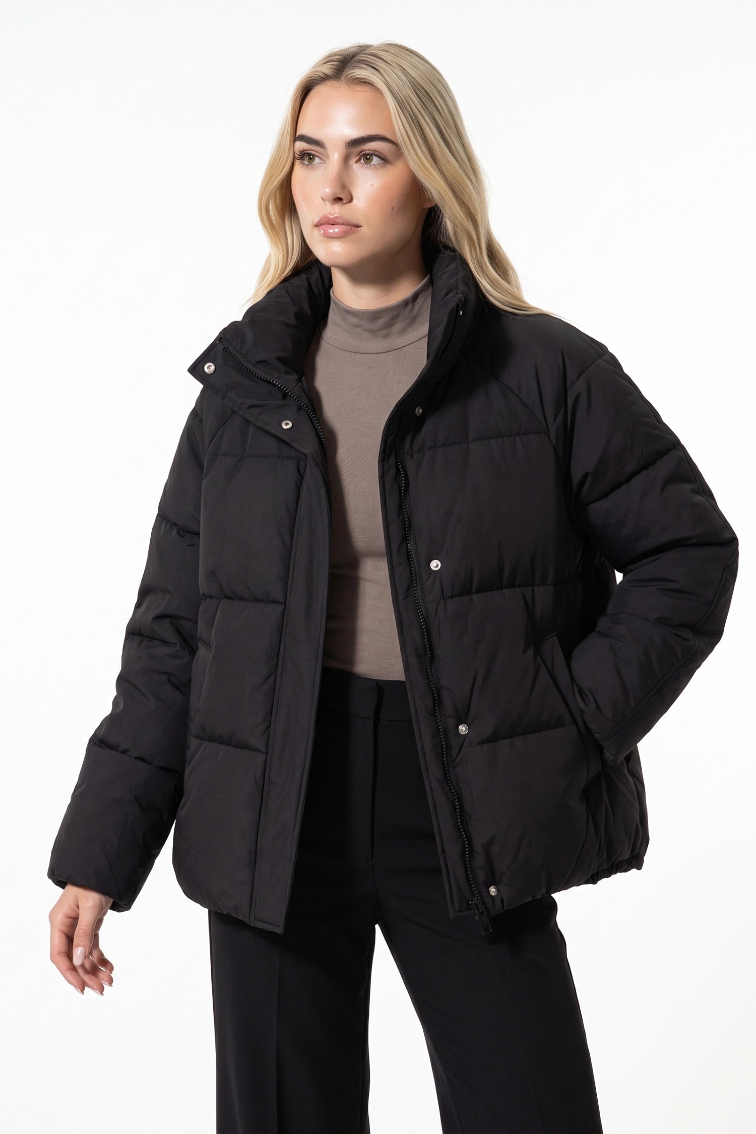 Women’s Winter Warm Black Puffer Jacket with Relaxed Fit