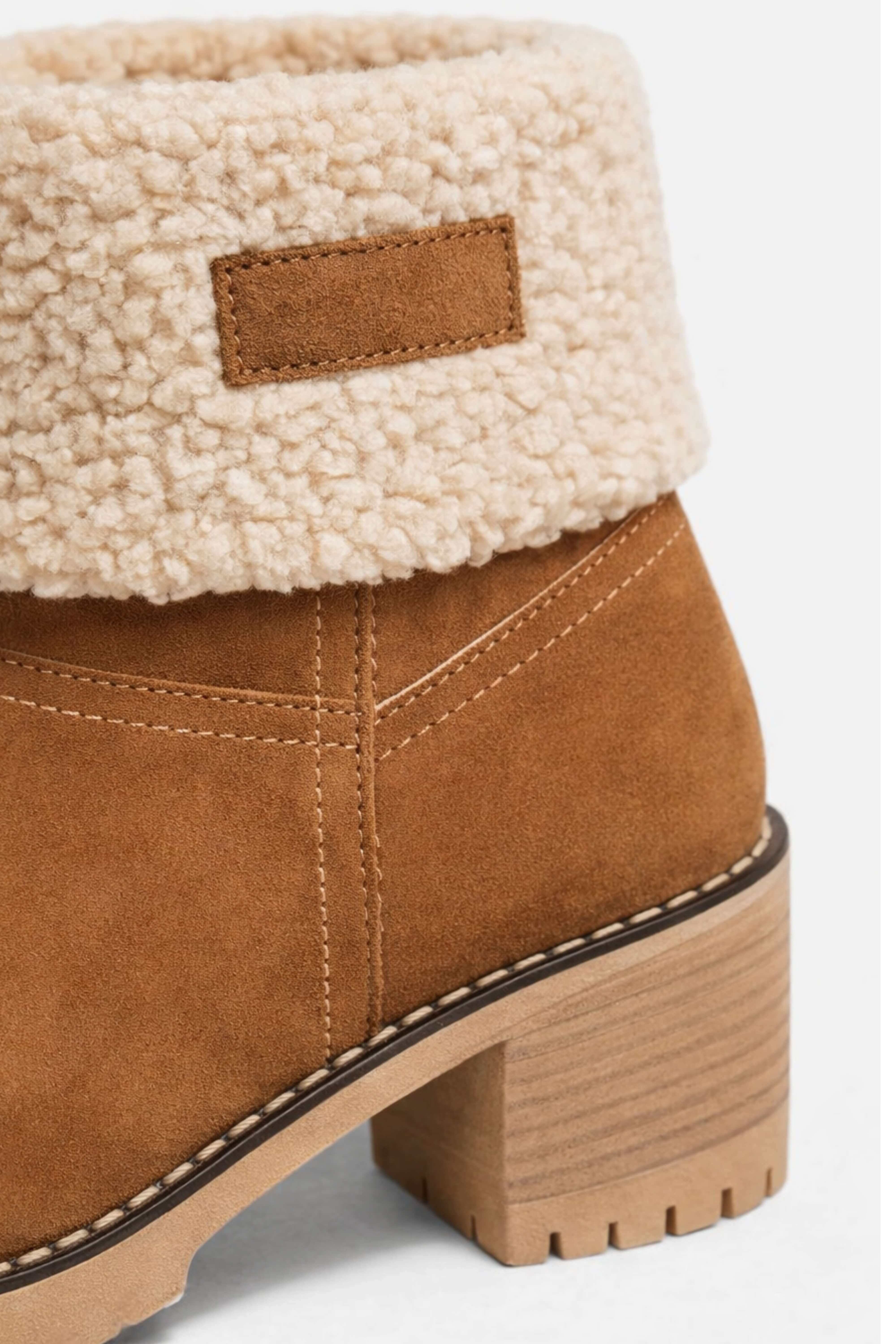 Caurelle | Women’s Fleece Cuff Ankle Boots