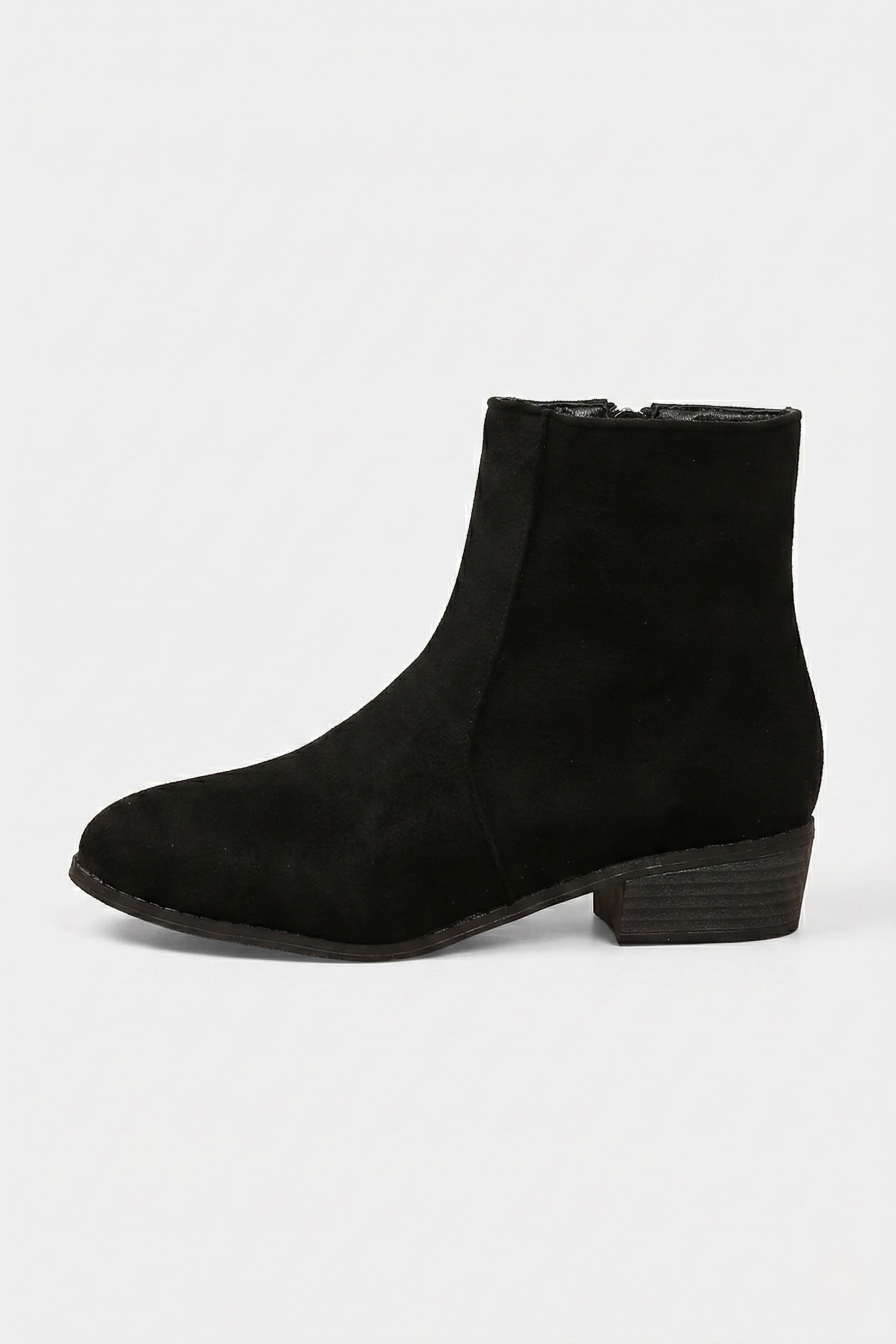 Caurelle | Women’s Minimal Black Ankle Boots