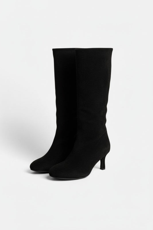Caurelle | Women’s Round-Toe Knee-High Boots – Winter Street Elegance
