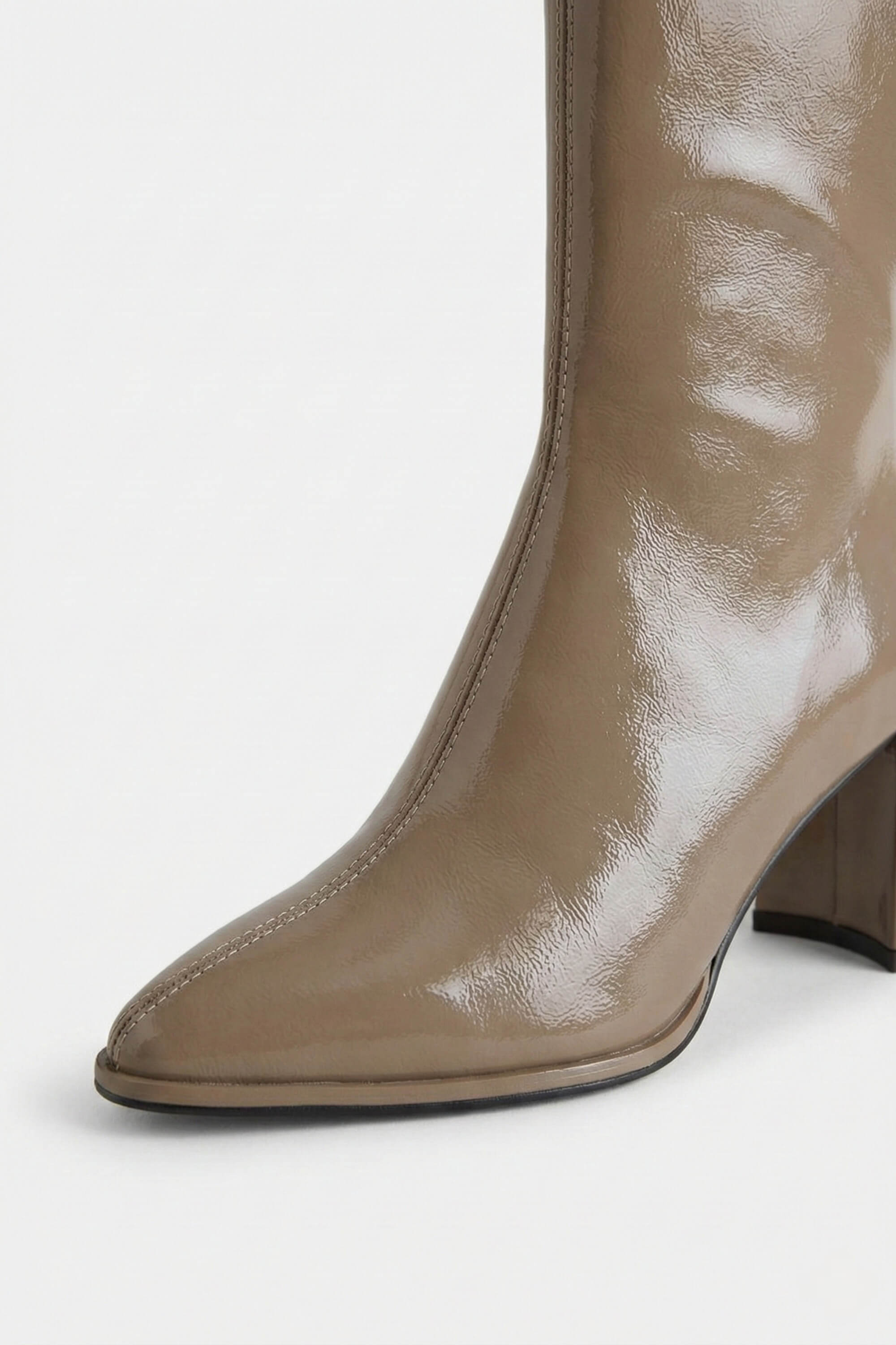 Caurelle | Women’s Knee-High Boots – Thick Heel Elegance