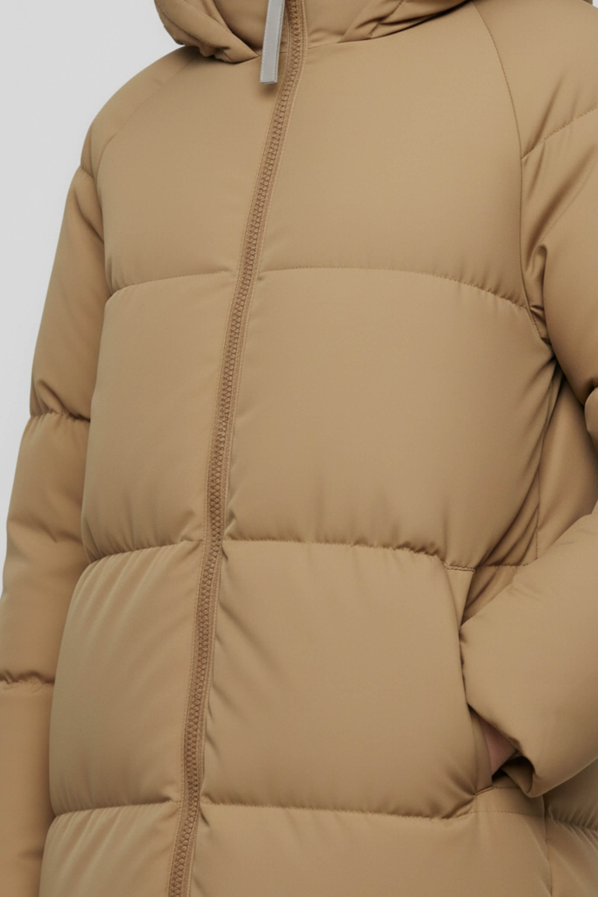 Caurelle | Women’s Long Puffer Coat with Elegant Design