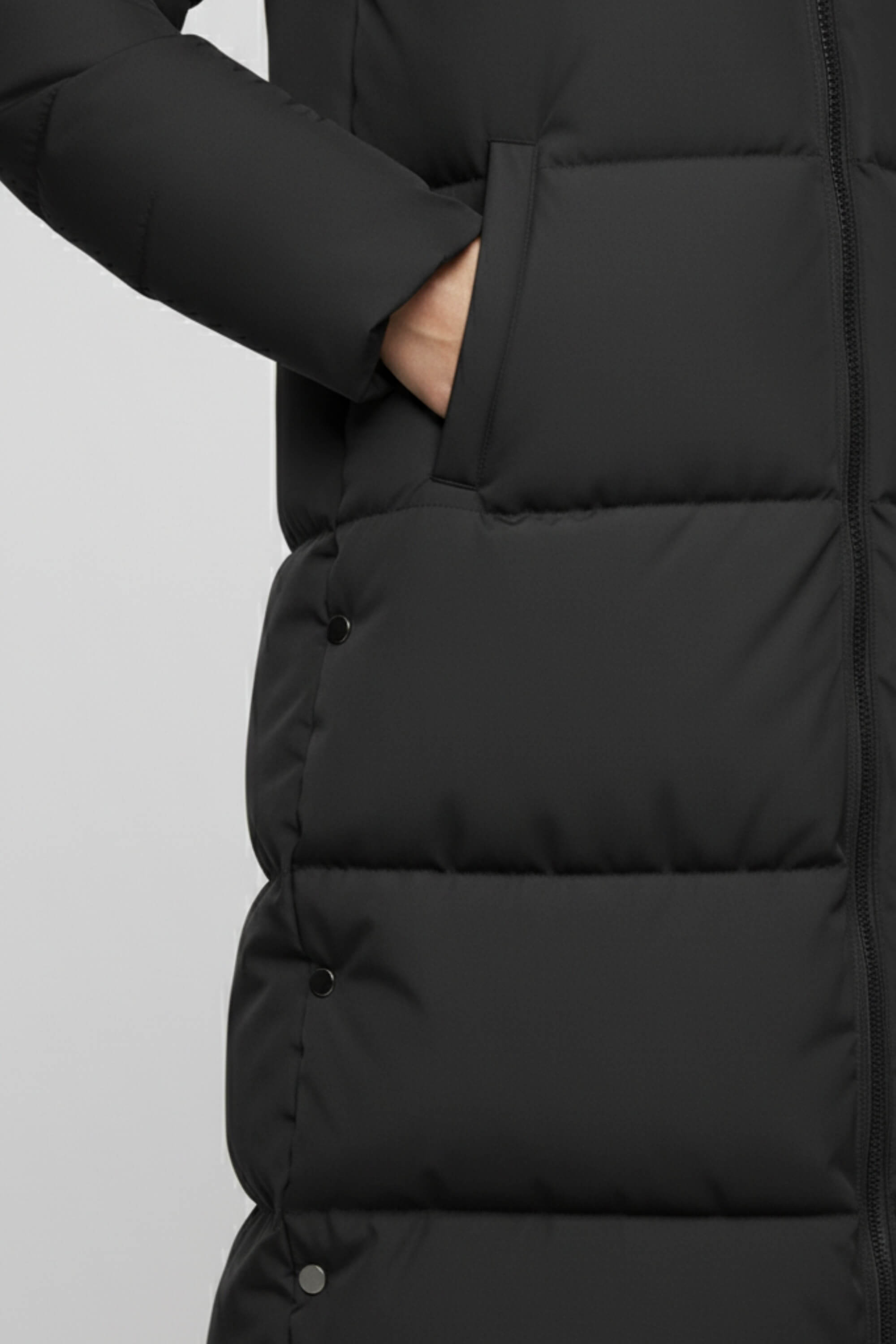 Caurelle | Women’s Long Puffer Coat with Elegant Design