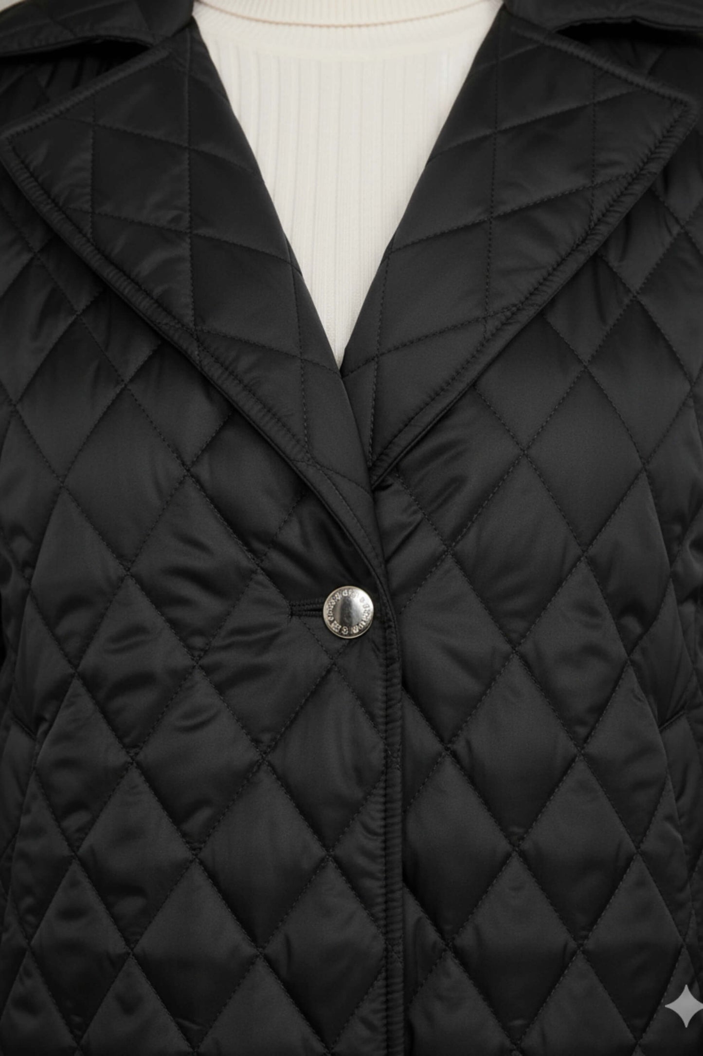 Caurelle | Women’s Long Quilted Coat – Refined Warmth and Everyday Elegance