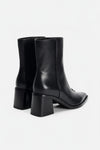 Caurelle | Women’s Pointed-Toe Side-Zip Ankle Boots – Timeless Elegance