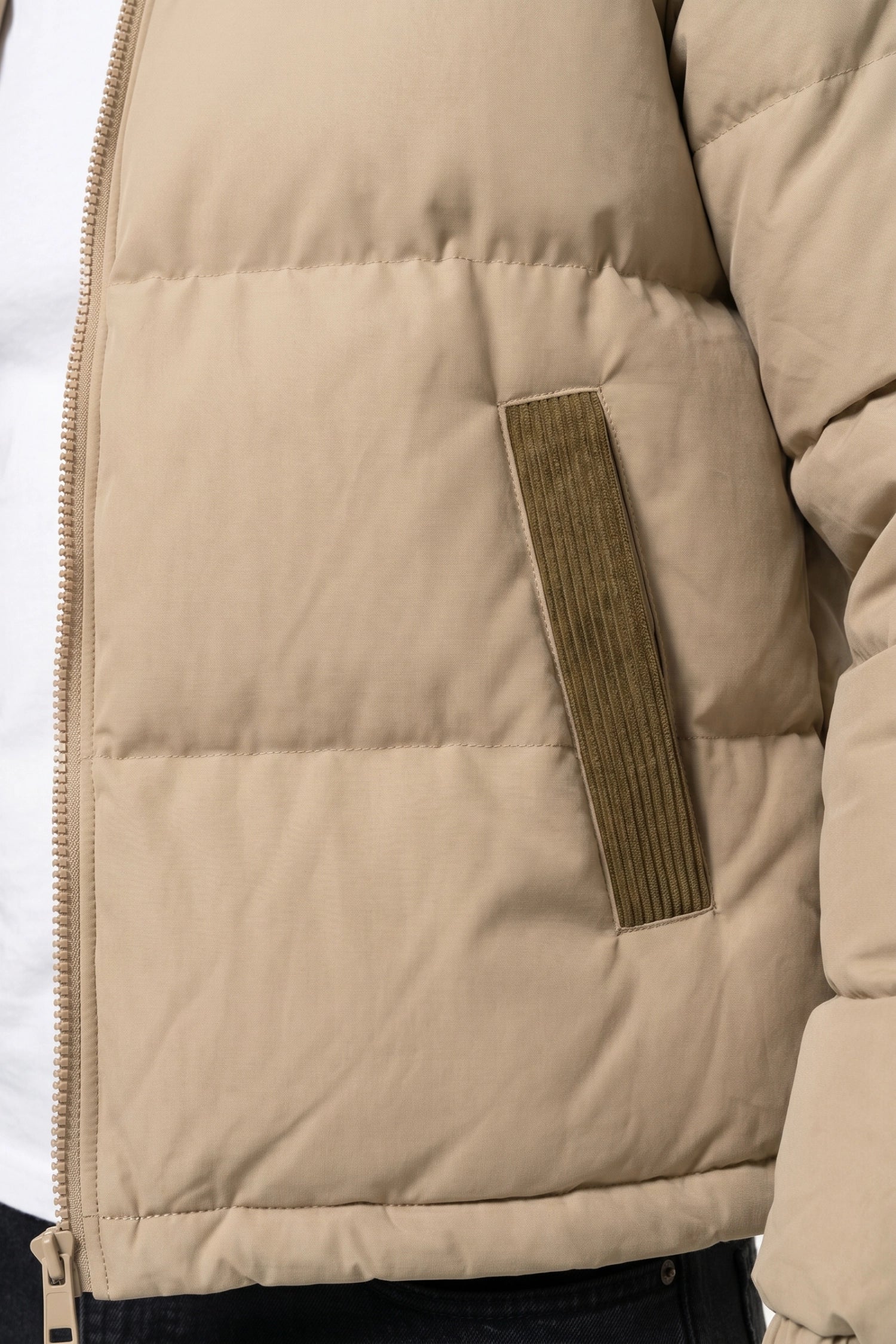 Men’s Winter Warm Hooded Puffer Jacket with Corduroy Yoke